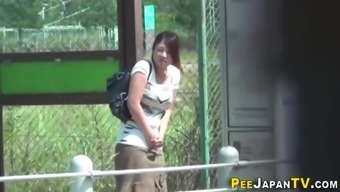 Japanese teen watched pee
