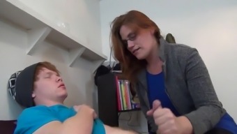 Mom Catches Not Son Jerking 