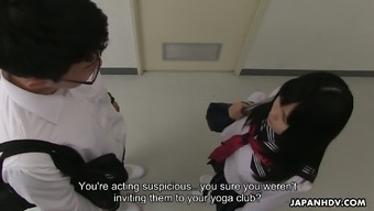 Lewd Japanese hottie Sayaka Aishiro provides doctor with a good blowjob