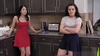 Alex Coal and Kimber Woods decide to suck their dads