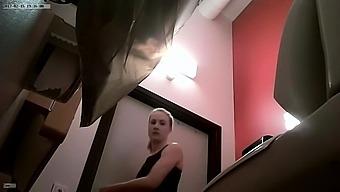 Amateur babe with a perfect ass caught peeing on hidden cam