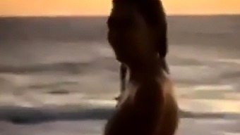 Nude Beach - Exceptional - couple sex on the Beach