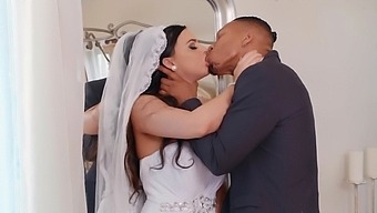 Bride to be gets laid with the black best man on her wedding day