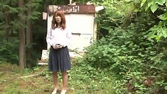 Foxy model from Japan enjoys getting fucked good in outdoors
