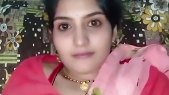 Indian beautiful pussy was fucked her boyfriend 