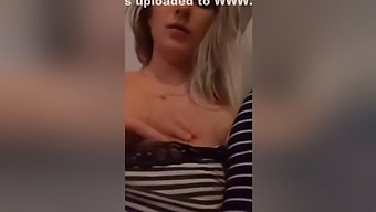 Girl Shows Her Friends Boobs On Periscope