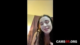 Chubby Busty White Girl Playing with her Tits on Webcam