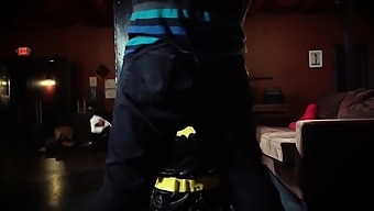 Latex-clad superheroine Batgirl gets dominated and fucked in bondage