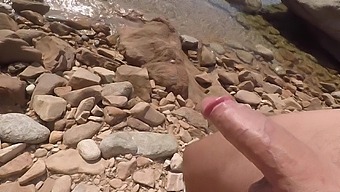 Italian MILF gives a handjob on a public beach and wants to have sex with a guy